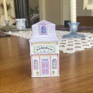 1989 Lenox Spice Village Marjoram